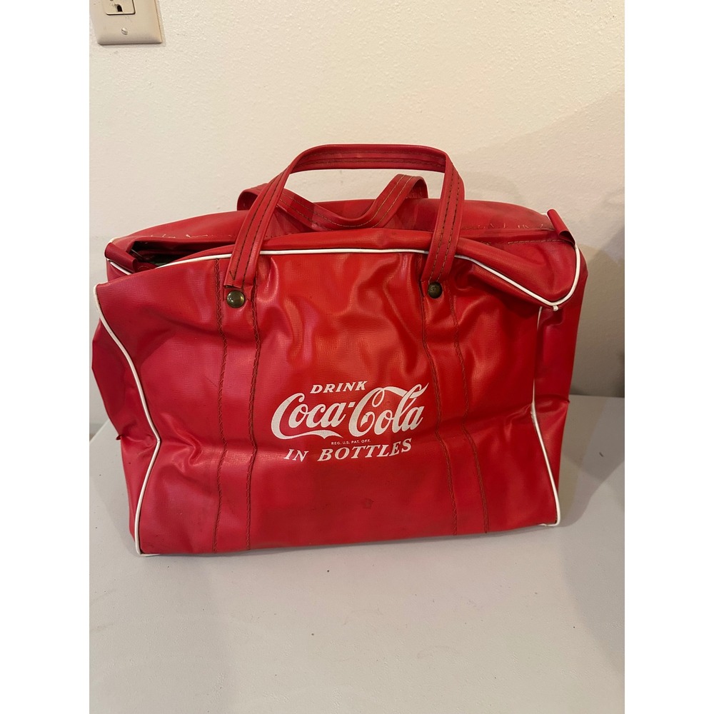 Vintage Coca-Cola Red Vinyl Insulated Cooler Bag Retro Soda Memorabilia
